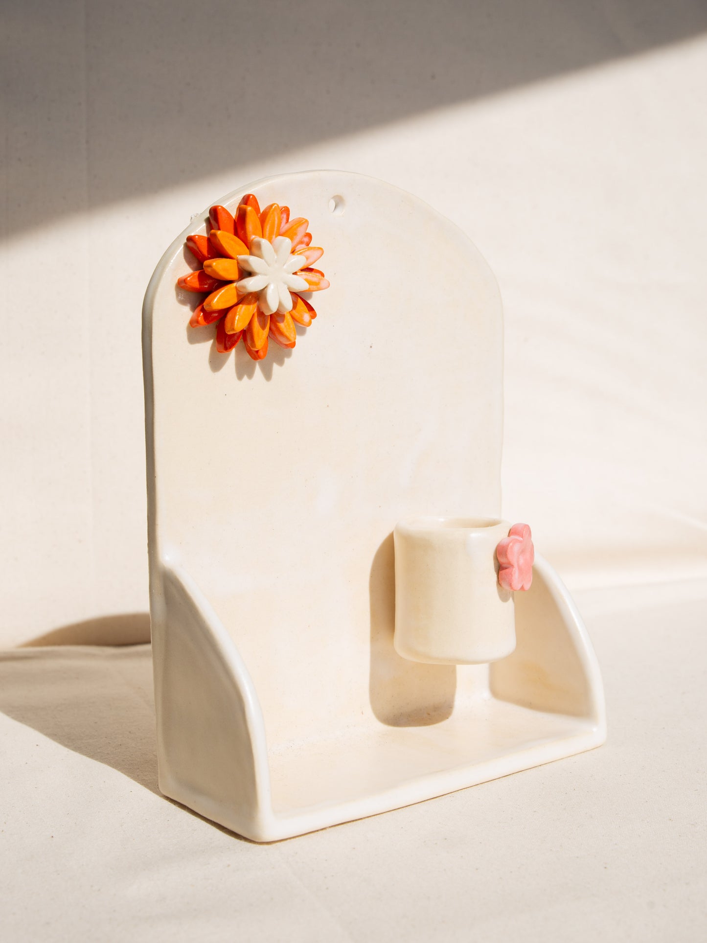 Floresitas Shelf
